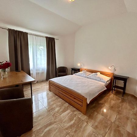 Luxor Hotel Havirov Luaran gambar