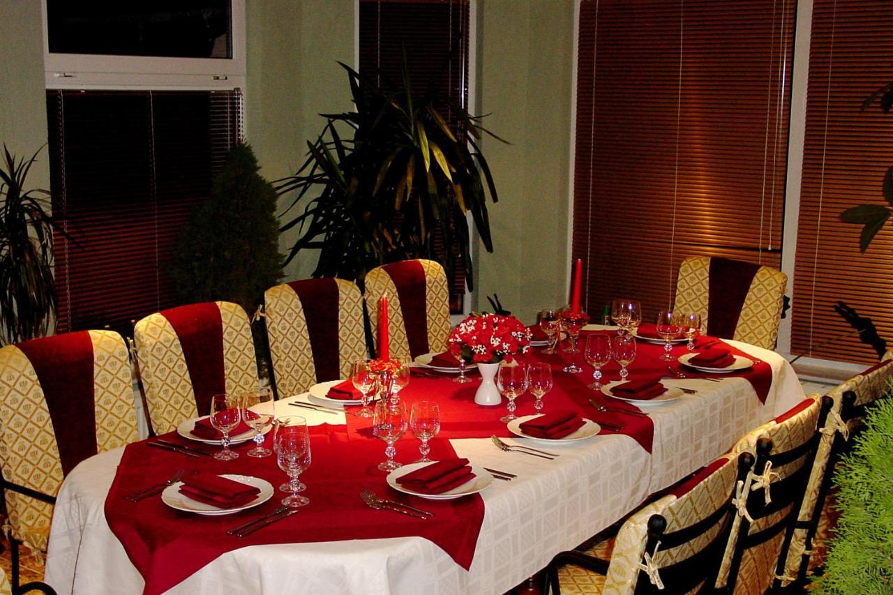 Luxor Hotel Havirov Luaran gambar